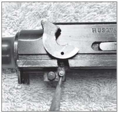 Archive image from page 6 of Husqvarna M40 “Lahti” Tips for working the Swedish “Iron Stove,”